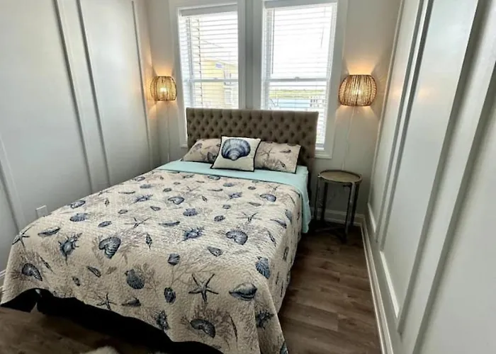 7 Mins Walk To Beach And Boardwalk, Ac, Free Parking