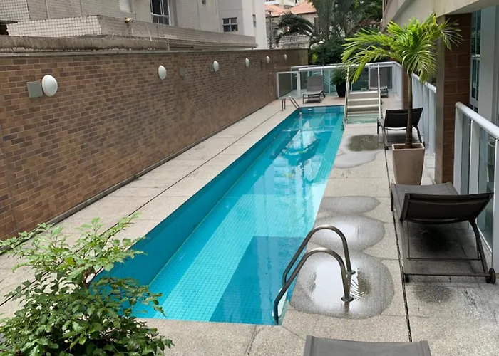 Lar do Mar - Vista para o mar no 17º andar, piscina e serviços de hotel no Unique Residence