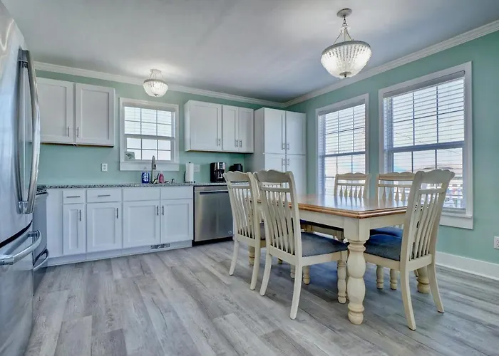 Surf City Getaway- 3Br Sunets, Bbq Grill & Games