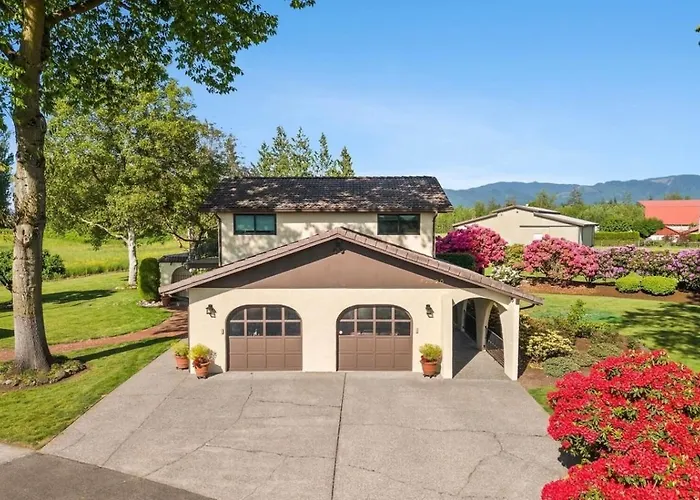 Villa Mt Rainier