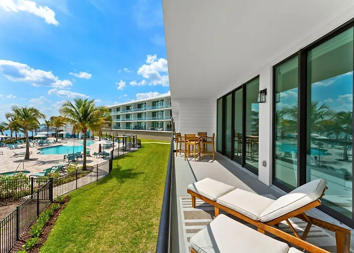 Harbor Island Beach Club - Luxury Waterfront Apartments With Views Pool Dock Private Beach Access