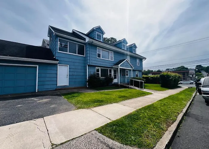 Spacious 5-Bedroom Family Home