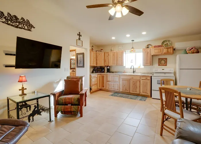 Horse Ranch Hideaway! Wickenburg Equestrian Casita
