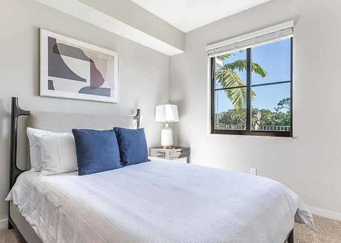 Landing Modern Apartment With Amazing Amenities