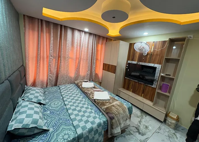 Hotel Sahil - City Center, Lalchowk