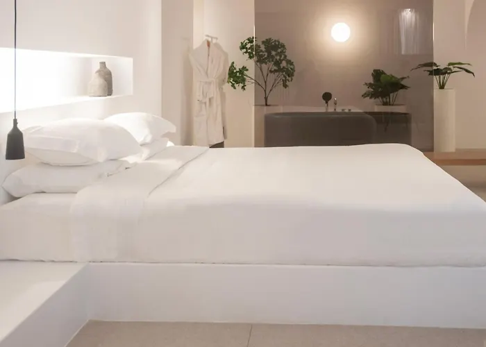 Lilium Hotel Santorini Fira 