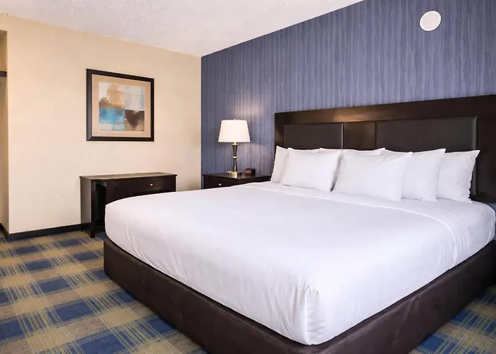 Comfort Inn & Suites Meriden East