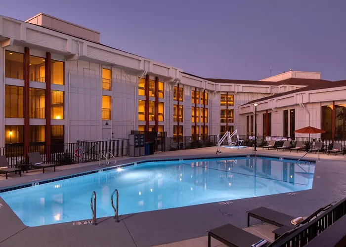 Doubletree By Hilton Sacramento Hotel