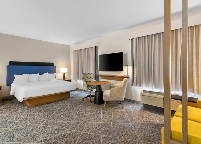 Hampton Inn & Suites Fort Worth/Forest Hill
