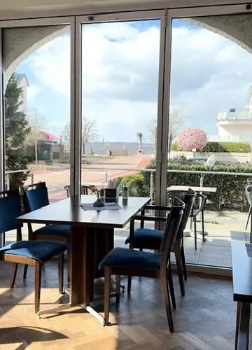 Hotel Marin