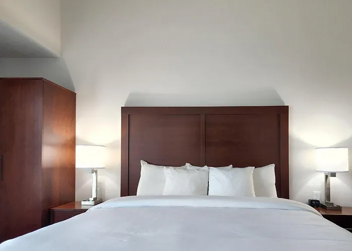 Comfort Suites Baymeadows Near Butler Blvd