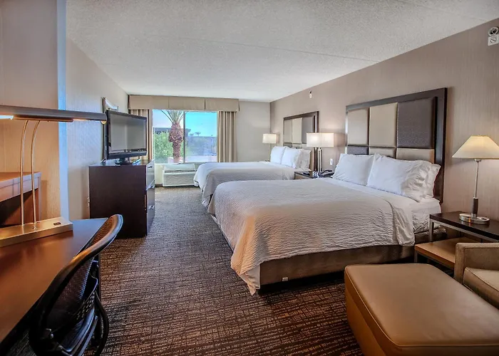 Holiday Inn & Suites Scottsdale North - Airpark By Ihg