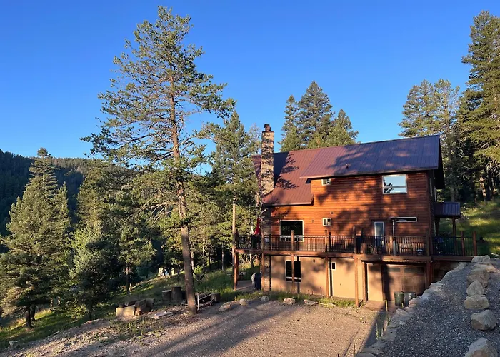 Quiet Cabin In The Sacramentos