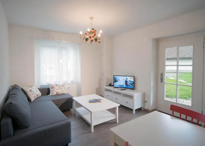 Beausite Garden Apartment & Budget Rooms