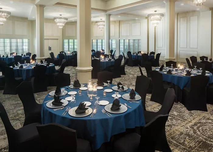 The Elms Hotel & Spa, A Destination By Hyatt Hotel