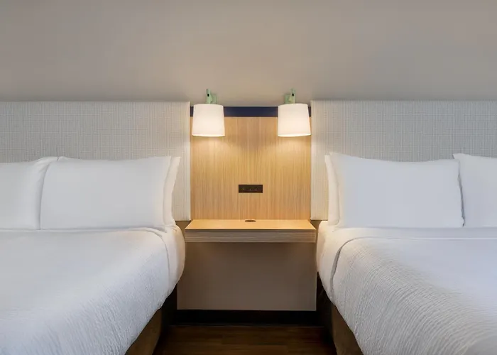 Lake Norman Inn And Suites