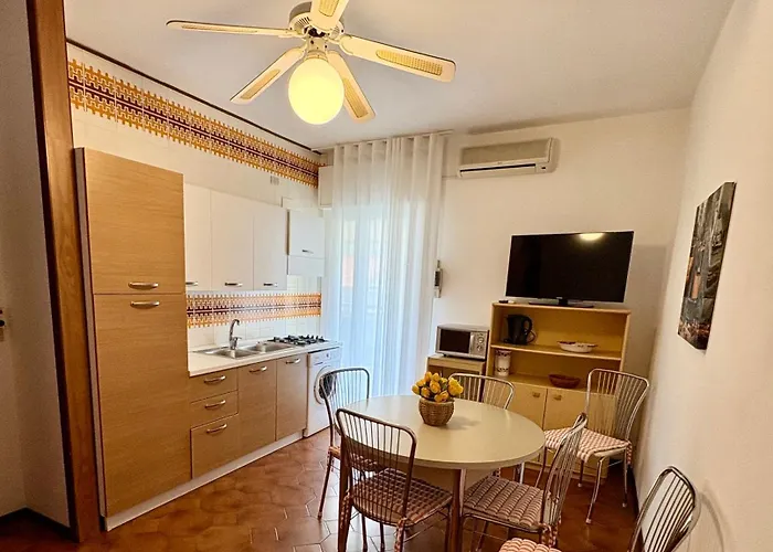Appartamenti Residence Foscolo For Family