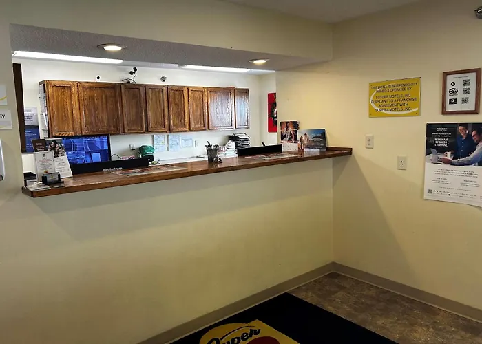 Super 8 By Wyndham Nebraska City