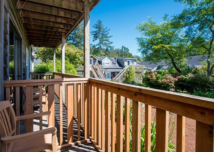 Ecola Creek Lodge