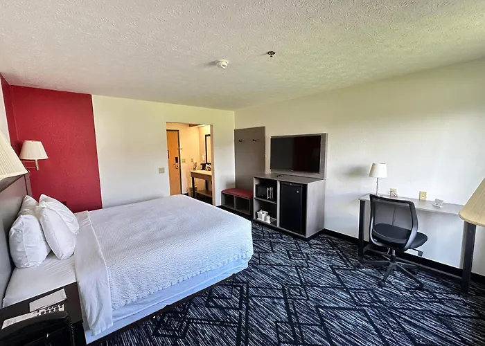 Ramada By Wyndham Strasburg Dover