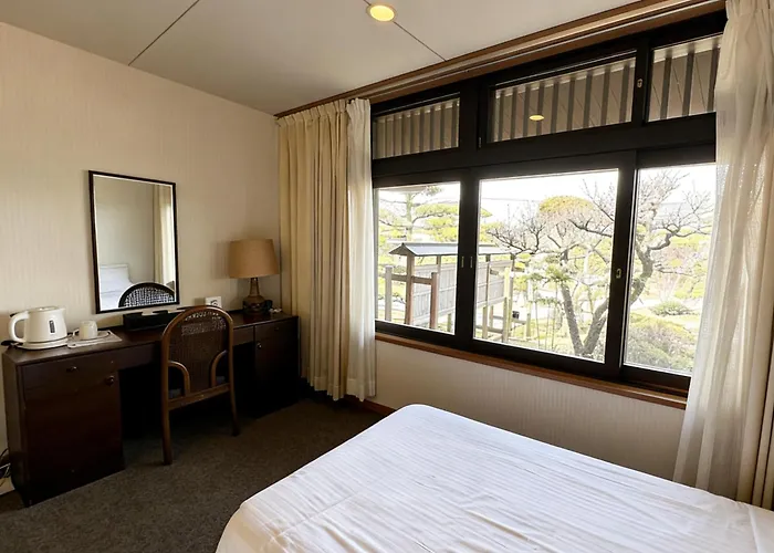 Kansai Airport Hotel Pine Villa
