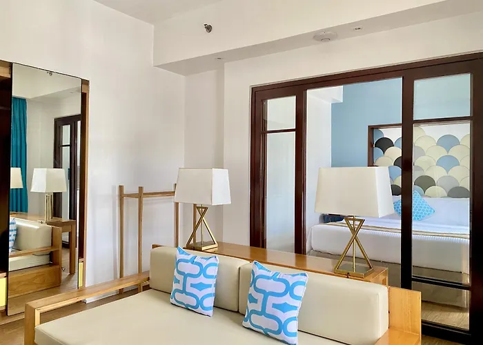 Ferra Hotel And Garden Suites