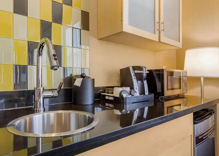Cambria Hotel Denver International Airport