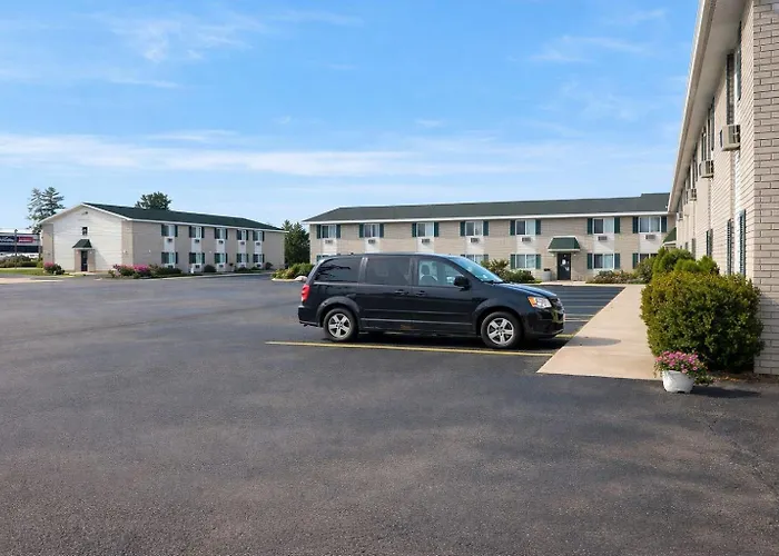 Iron Mountain Inn & Suites Mi Us 2