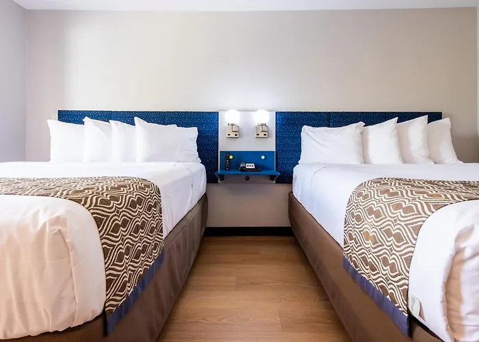 Microtel Inn & Suites By Wyndham London