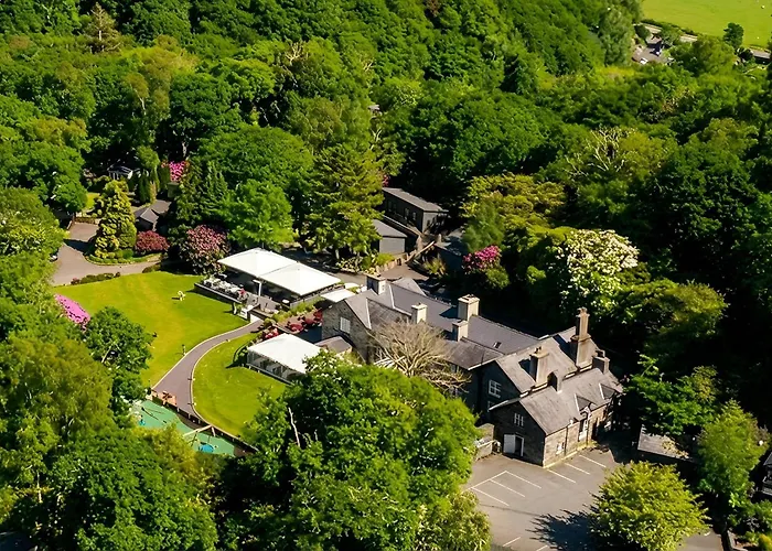Aberdunant Hall, Snowdonia