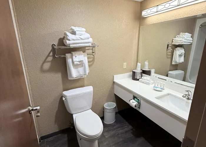 Grand Oaks Hotel