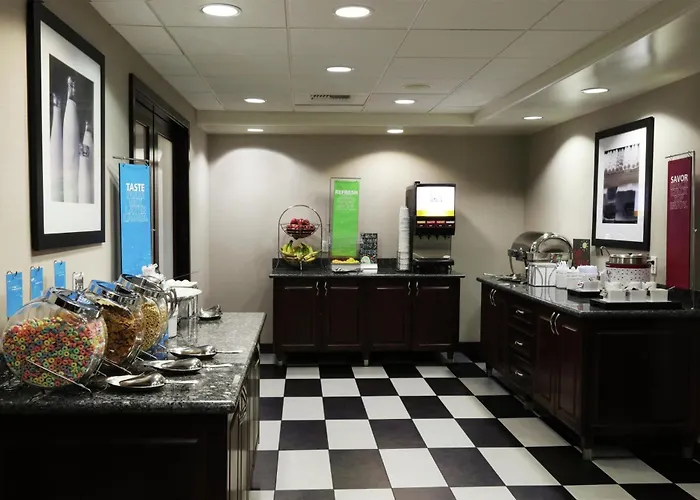 Hampton Inn & Suites Temecula