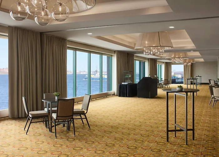Halifax Marriott Harbourfront Hotel