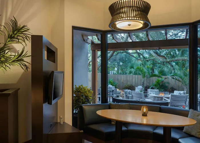 Courtyard By Marriott Cocoa Beach Cape Canaveral
