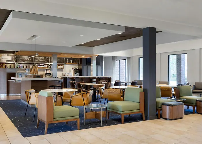 Courtyard By Marriott Boston Norwood/Canton