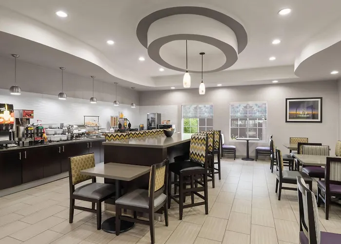 La Quinta By Wyndham Baton Rouge Denham Springs