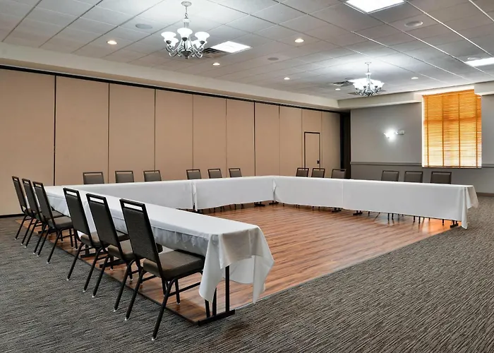 Comfort Inn & Suites Madison North