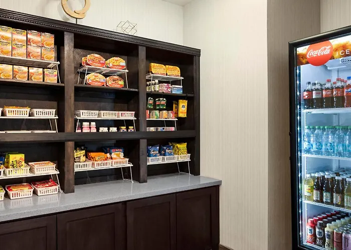 Garner Hotel Liberal North By Ihg