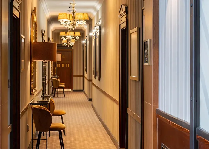 Hotel Golden Eagle