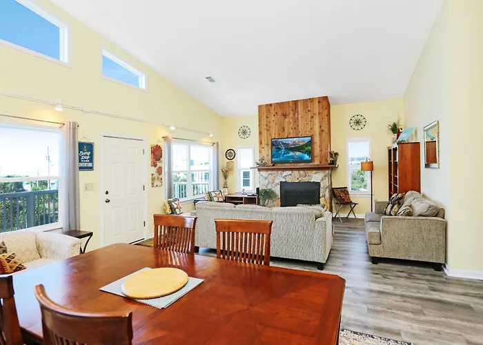 Coastal Sunshine By Pristine Properties Vacation Rentals