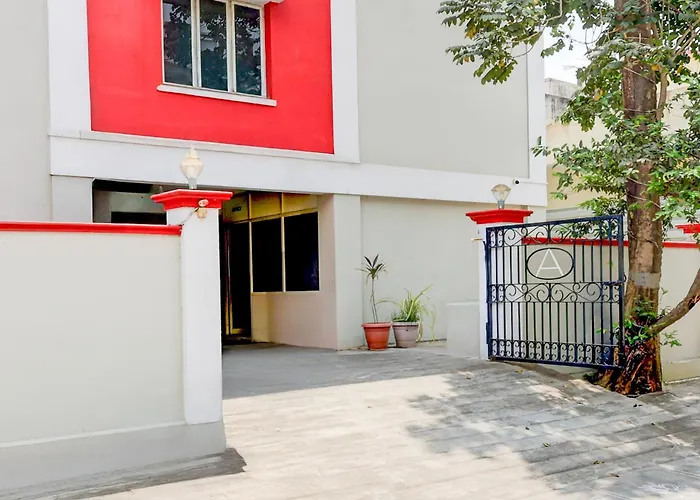 Super Collection O Bhanugudi Junction Kakinada Formerly Stay Inn Luxury