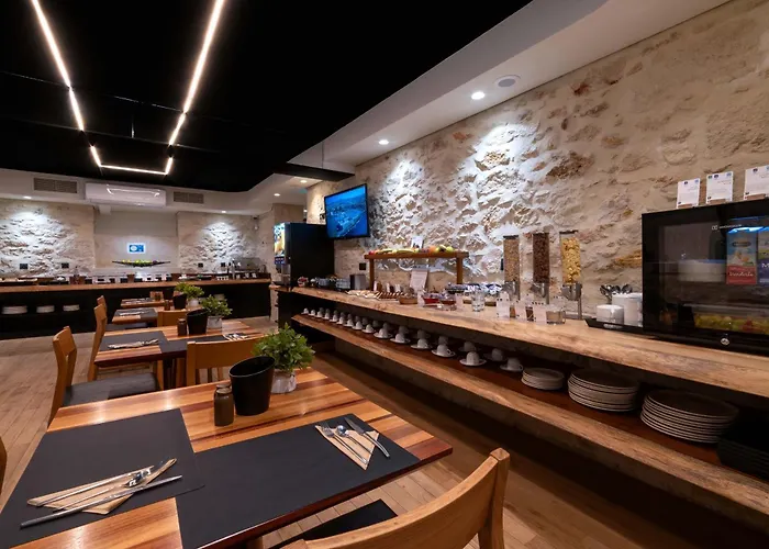 Artion City Boutique Hotel