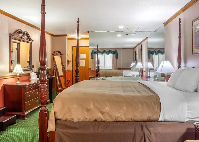 Quality Inn & Suites Prairie Du Chien