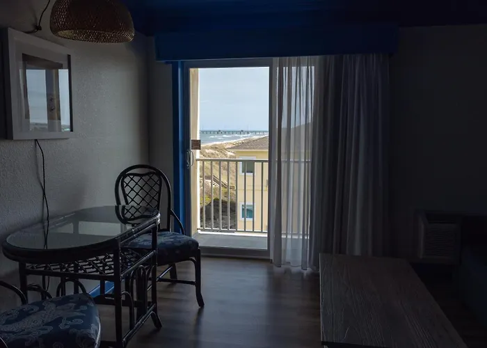 Surf Side Hotel