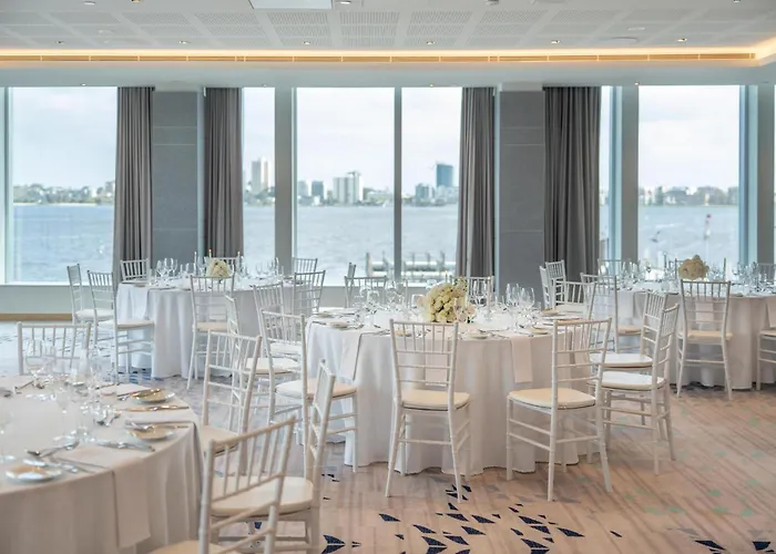 Doubletree By Hilton Perth Waterfront