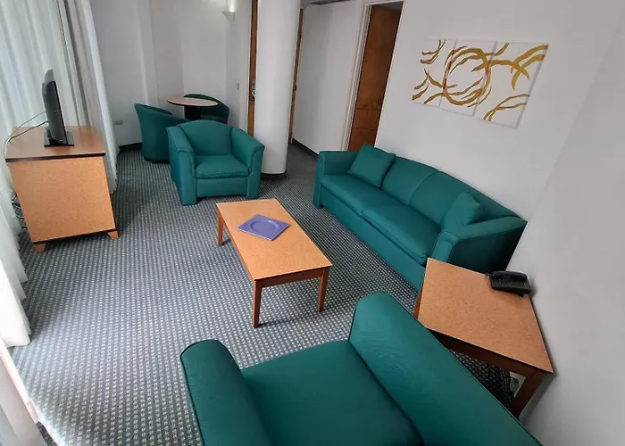 Hotel Chacao Cumberland