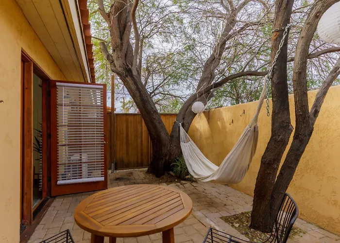 The Good House- Hot Spring Hideaway