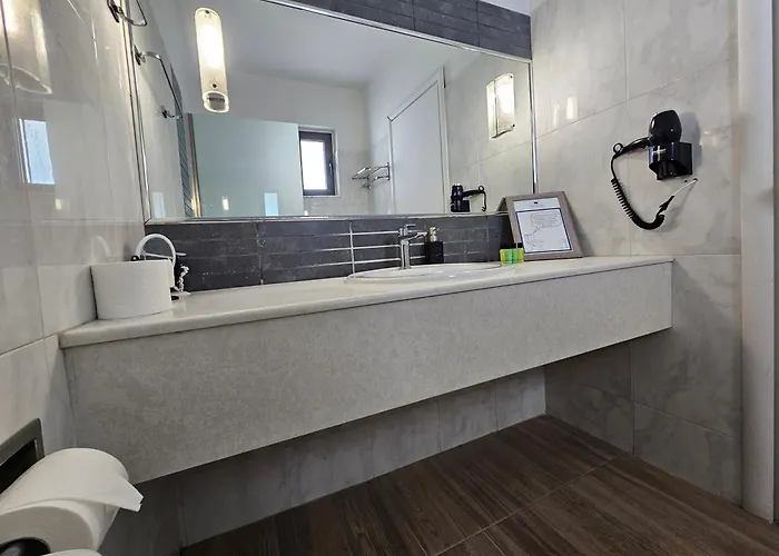 Penelope Hotel