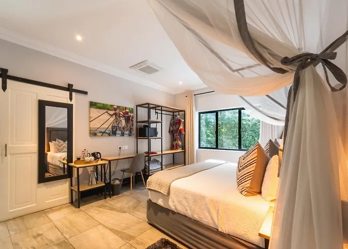 Nkosi Guest Lodge