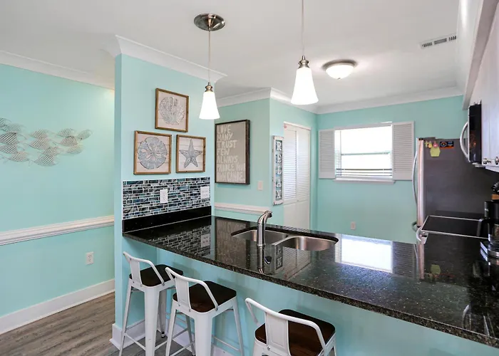 Edgewater Retreat By Pristine Properties Vacation Rentals